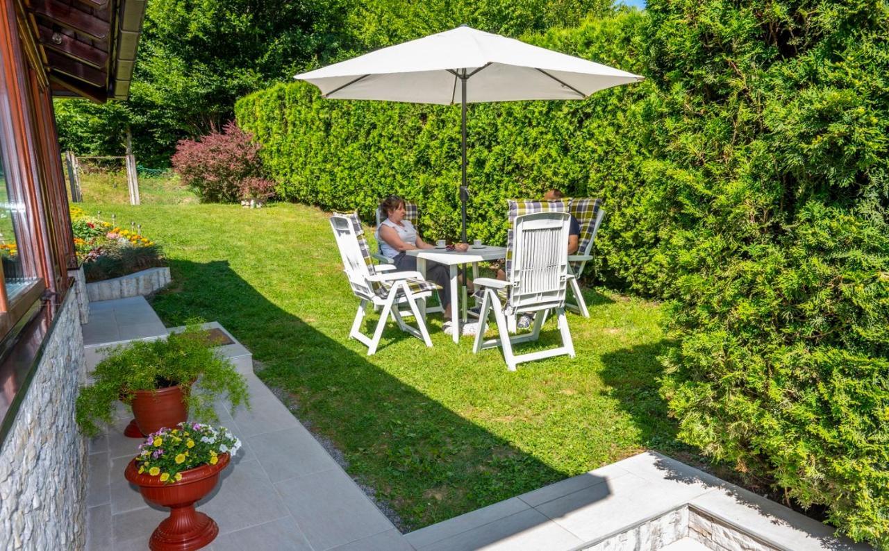 Holiday Home Mare Near River Karlovac Exteriér fotografie