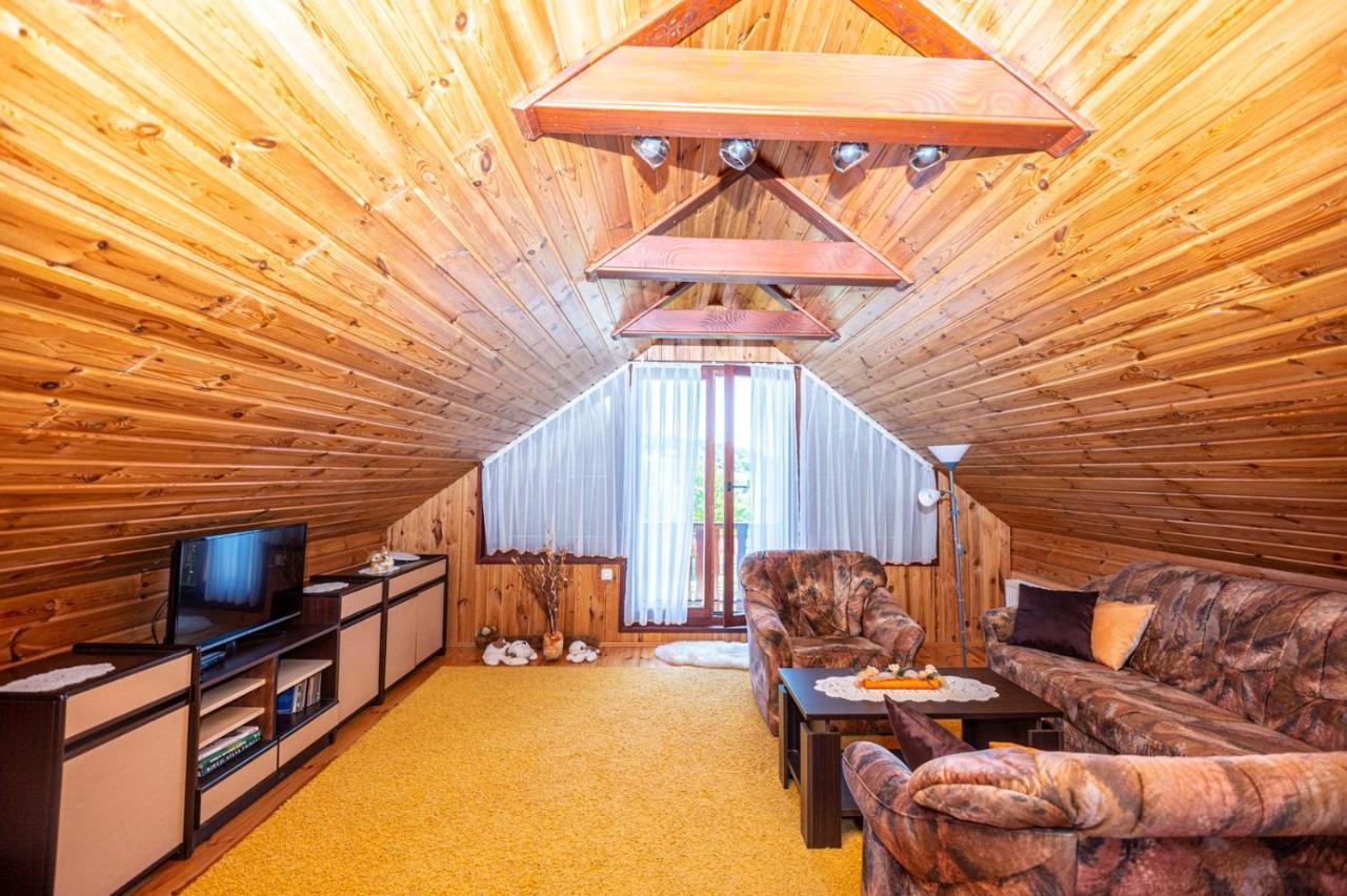 Holiday Home Mare Near River Karlovac Exteriér fotografie